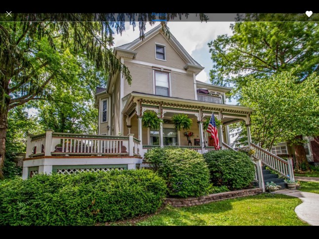 20B32798-308A-4D12-B3D4-D9A5CB34A723